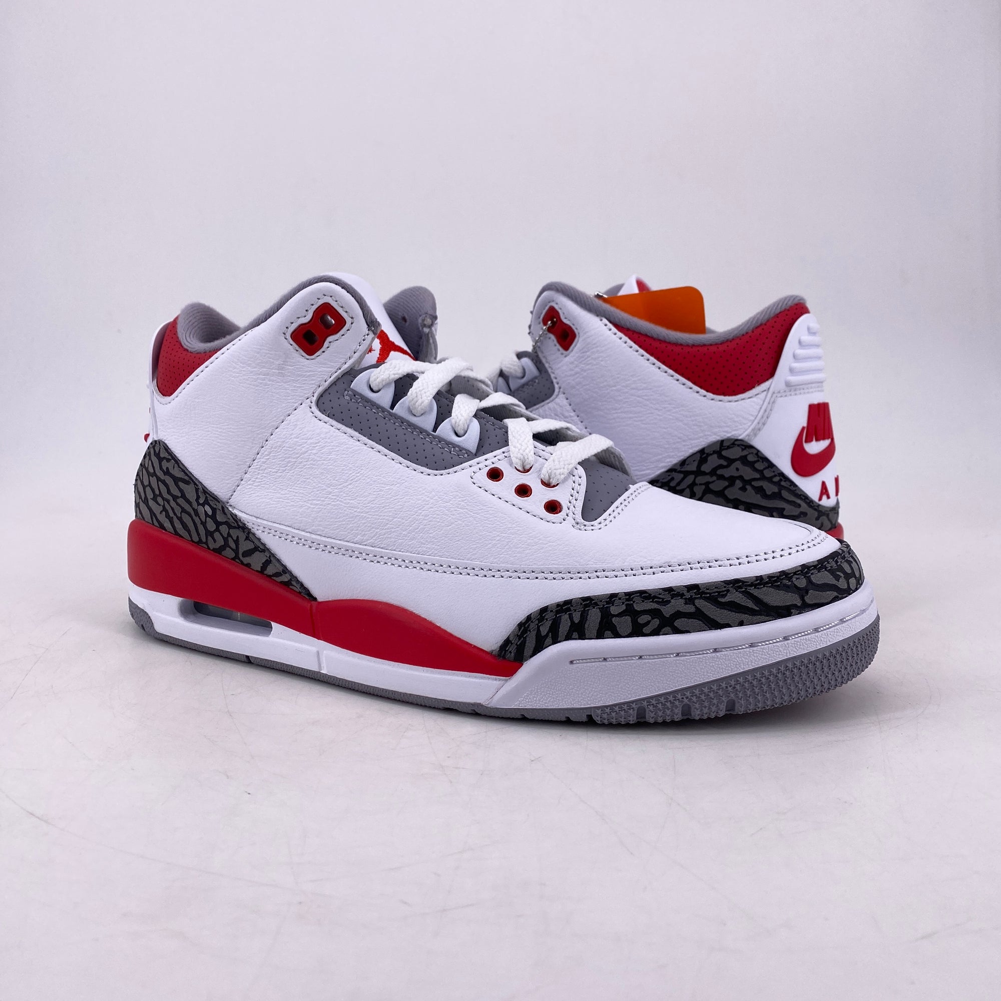 Air Jordan 3 Retro &quot;Fire Red&quot; 2022 New Size 9