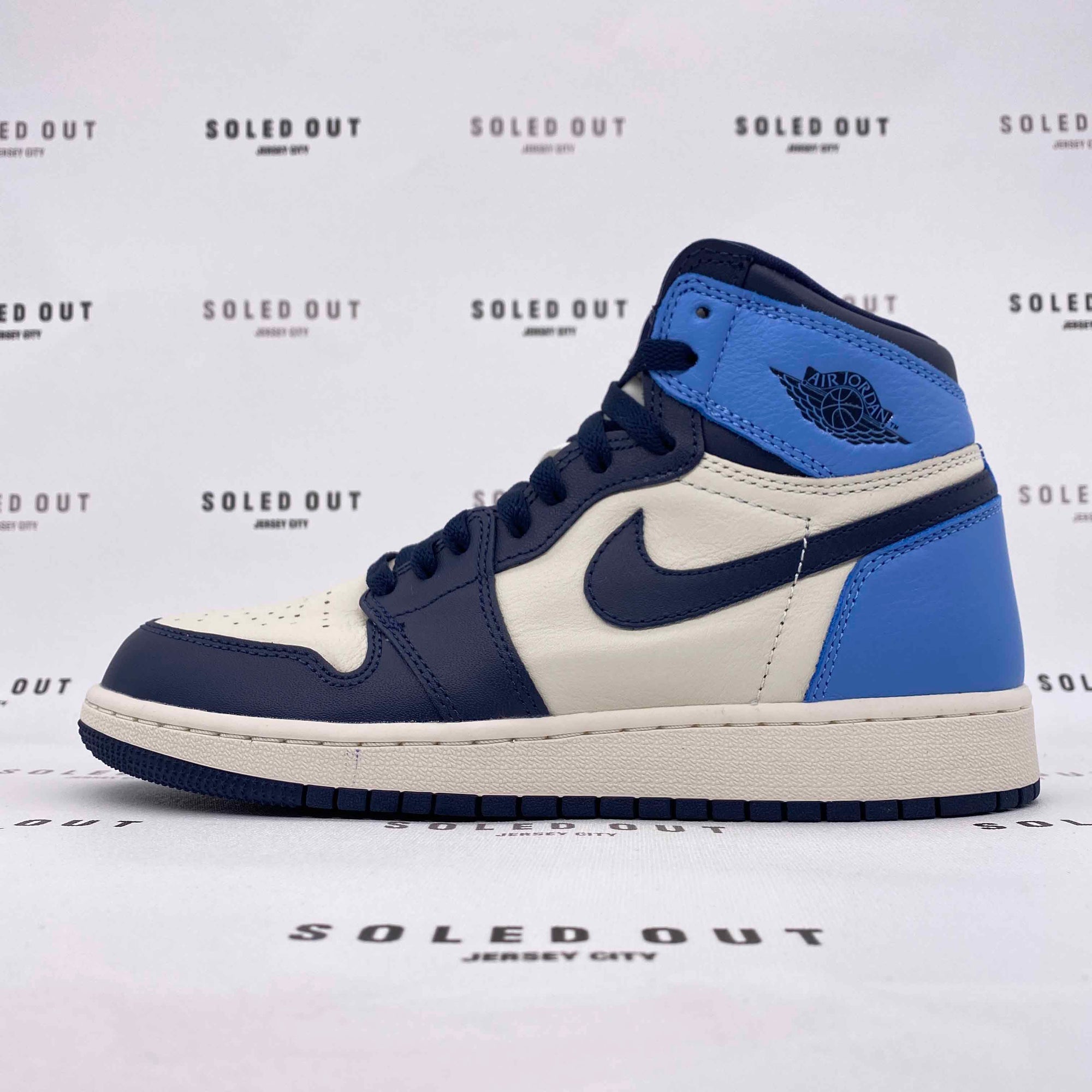 Air Jordan (GS) 1 Retro High OG &quot;Unc Obsidian&quot; 2019 New Size 7Y