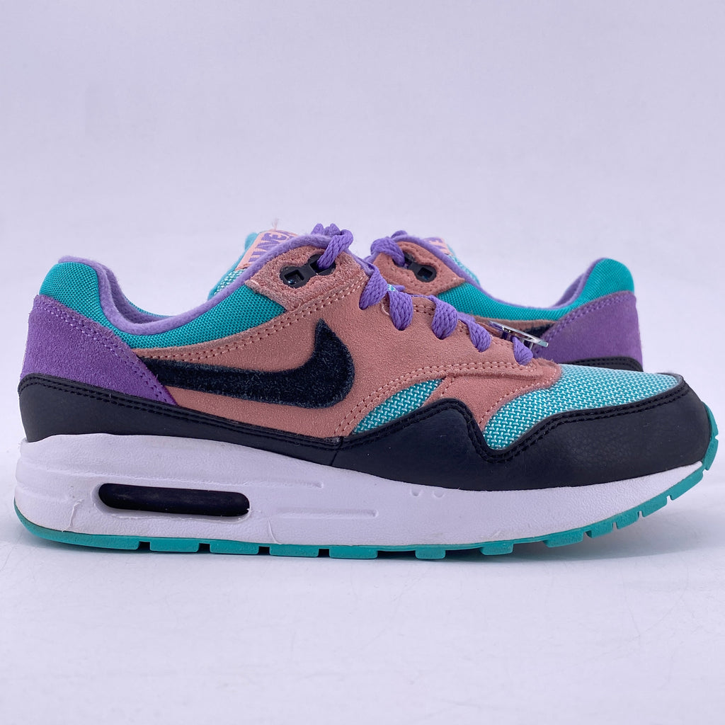 Nike Air Max 1 (GS) "Have A Nike Day" 2019 Used Size 4Y