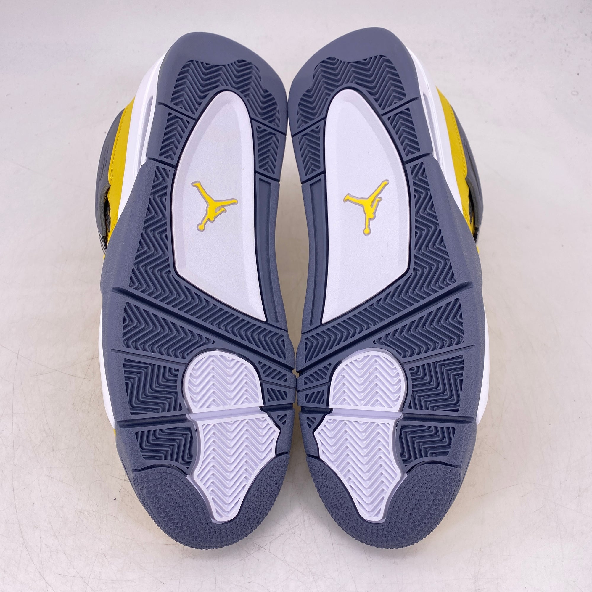 Air Jordan 4 Retro &quot;Lightning&quot; 2021 New Size 10.5