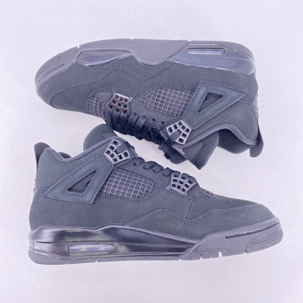 Air Jordan 4 Retro "Black Cat" 2025 Used Size 8