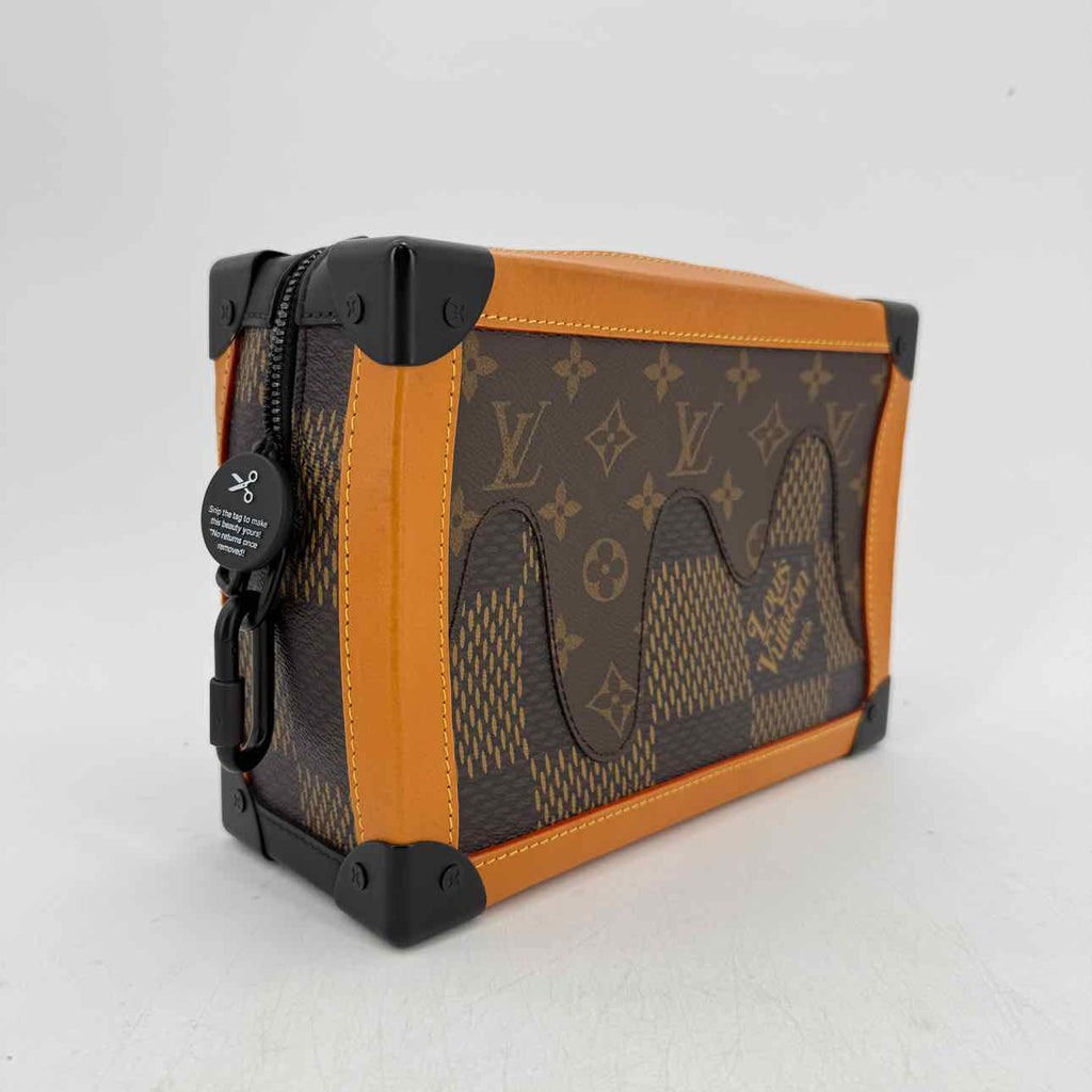 Louis Vuitton Bag "SOFT TRUNK NIGO" Used Brown