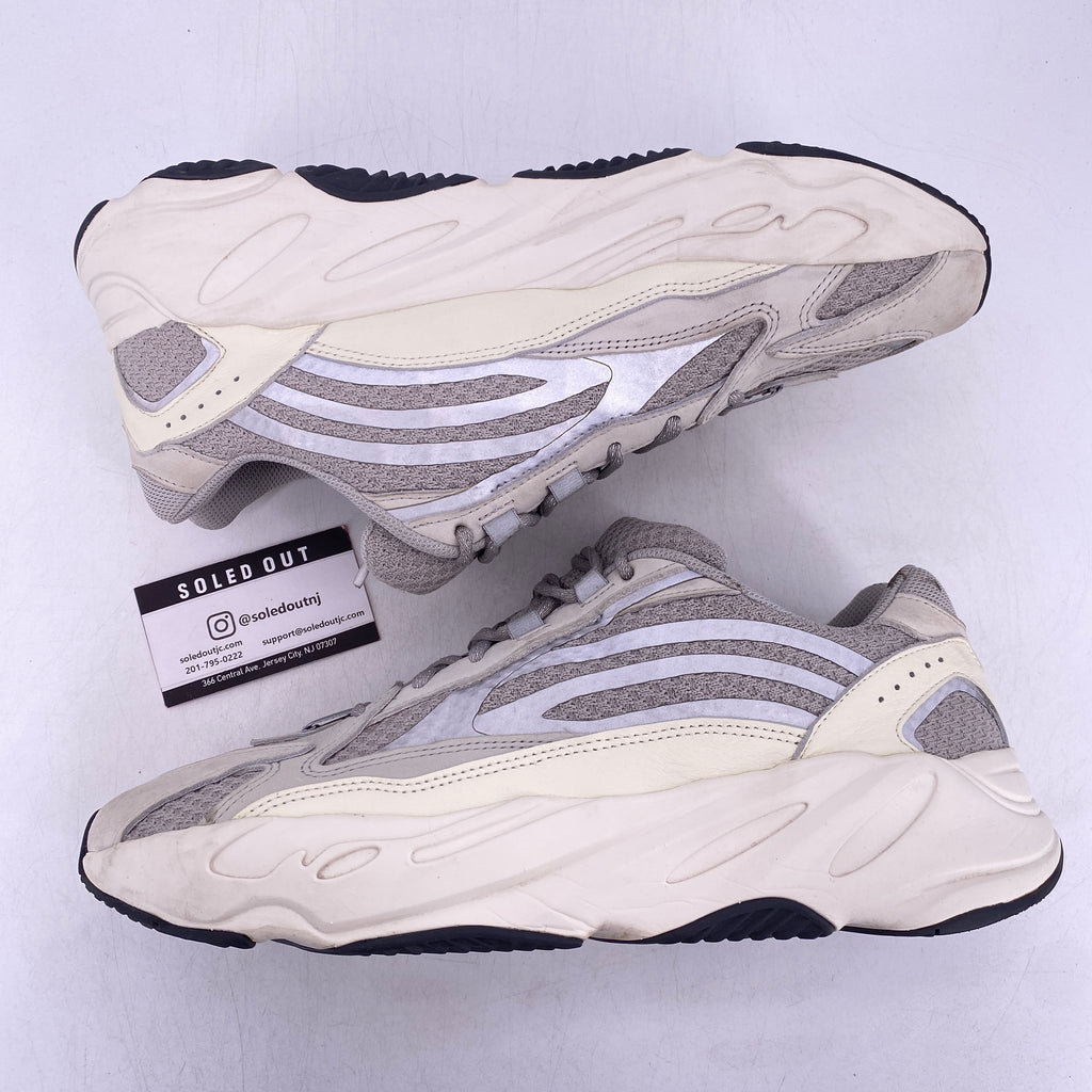 Yeezy 700 v2 "Static" 2018 Used Size 13.5