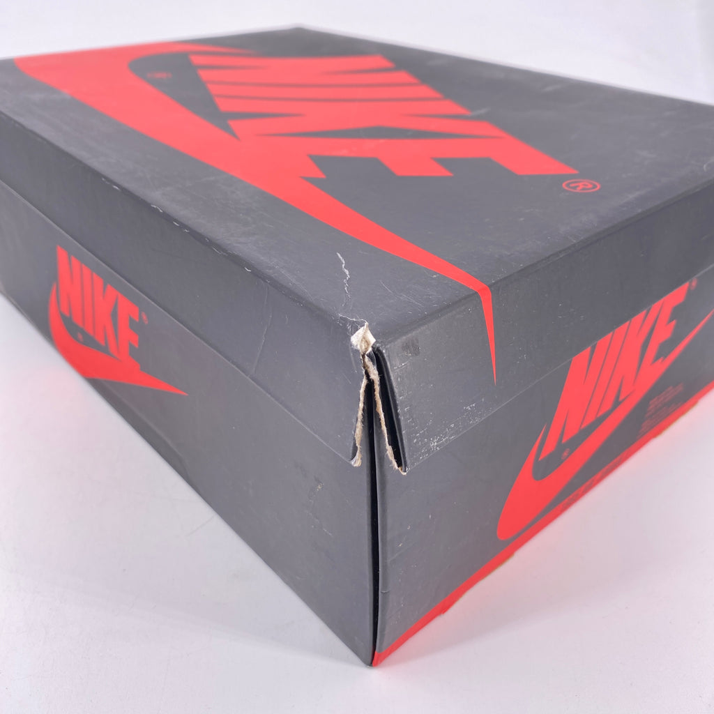 Air Jordan 1 Retro High OG "Chicago" 2015 Used Size 9