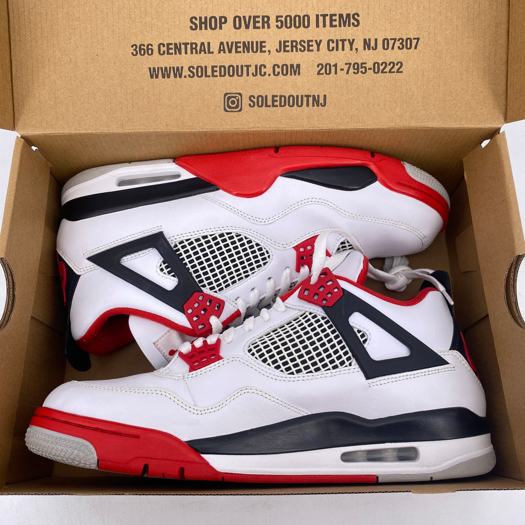 Air Jordan 4 Retro "Fire Red" 2020 Used Size 11.5
