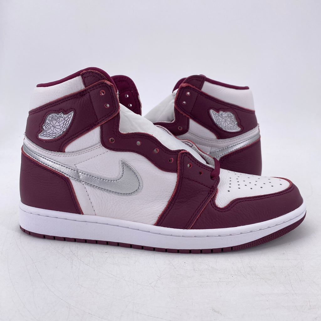 Air Jordan 1 Retro High OG "Bordeaux" 2021 New Size 10.5