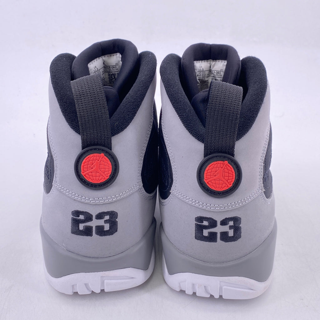 Air Jordan 9 Retro "Particle Grey" 2022 Used Size 11.5