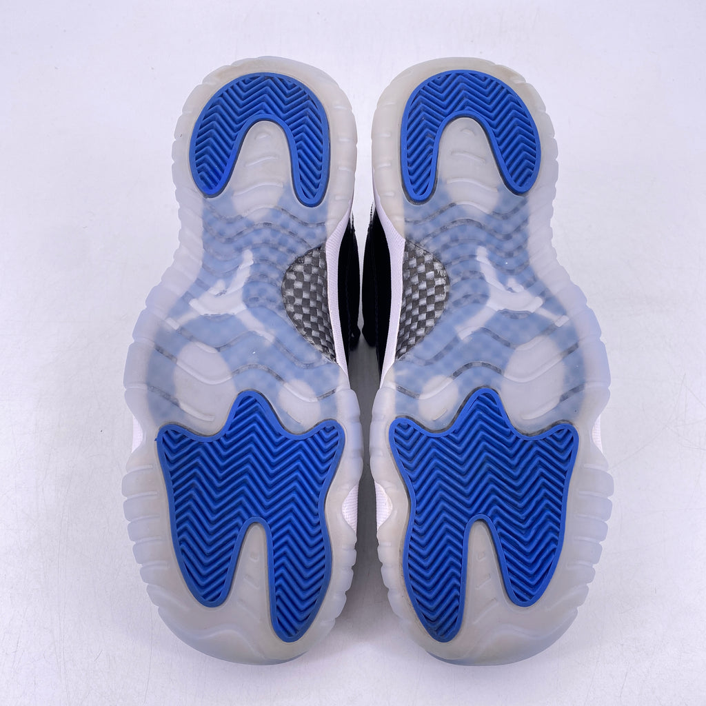 Air Jordan (GS) 11 Retro Low "Space Jam" 2024 Used Size 7Y
