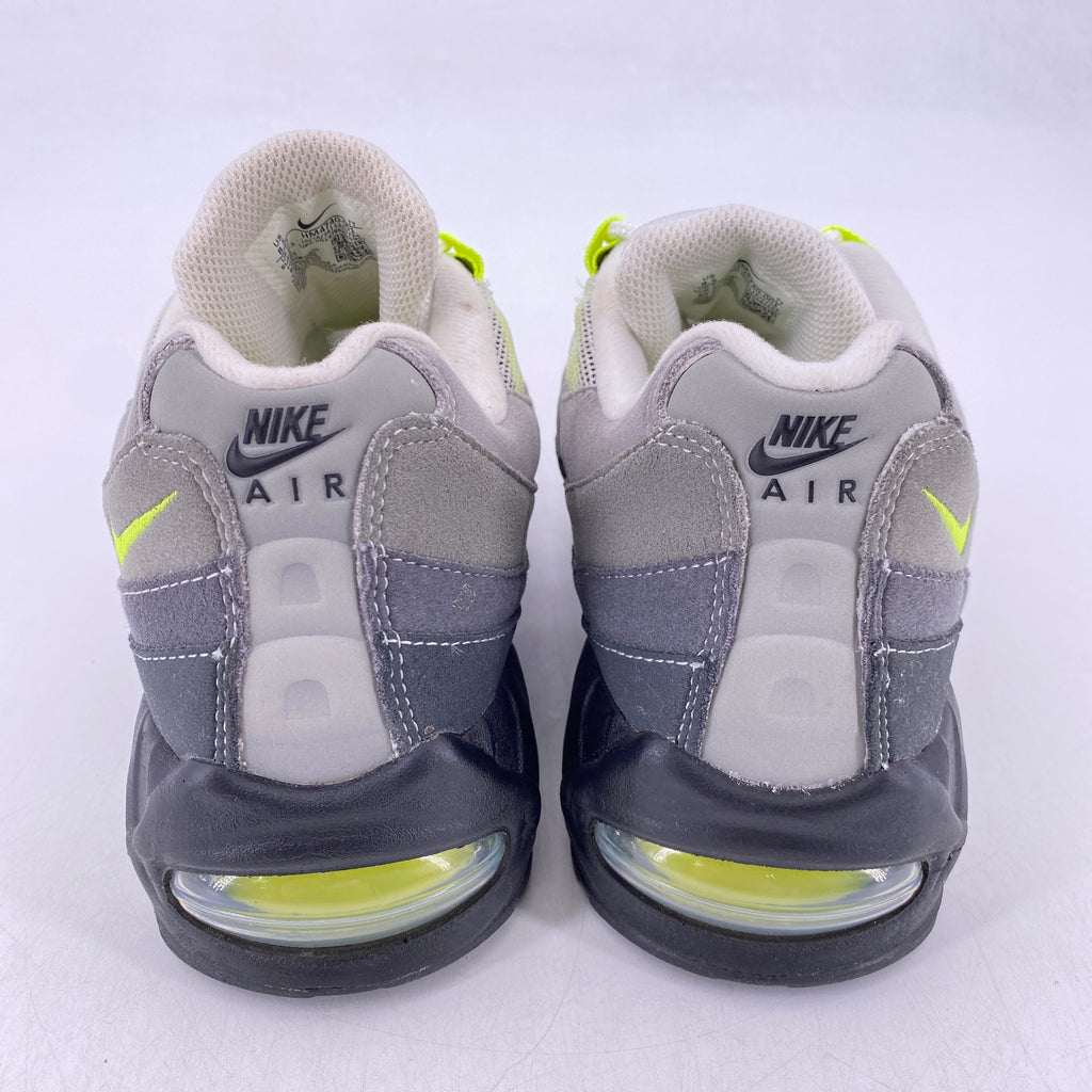 Nike Air Max 95 "Neon" 2024 Used Size 8.5