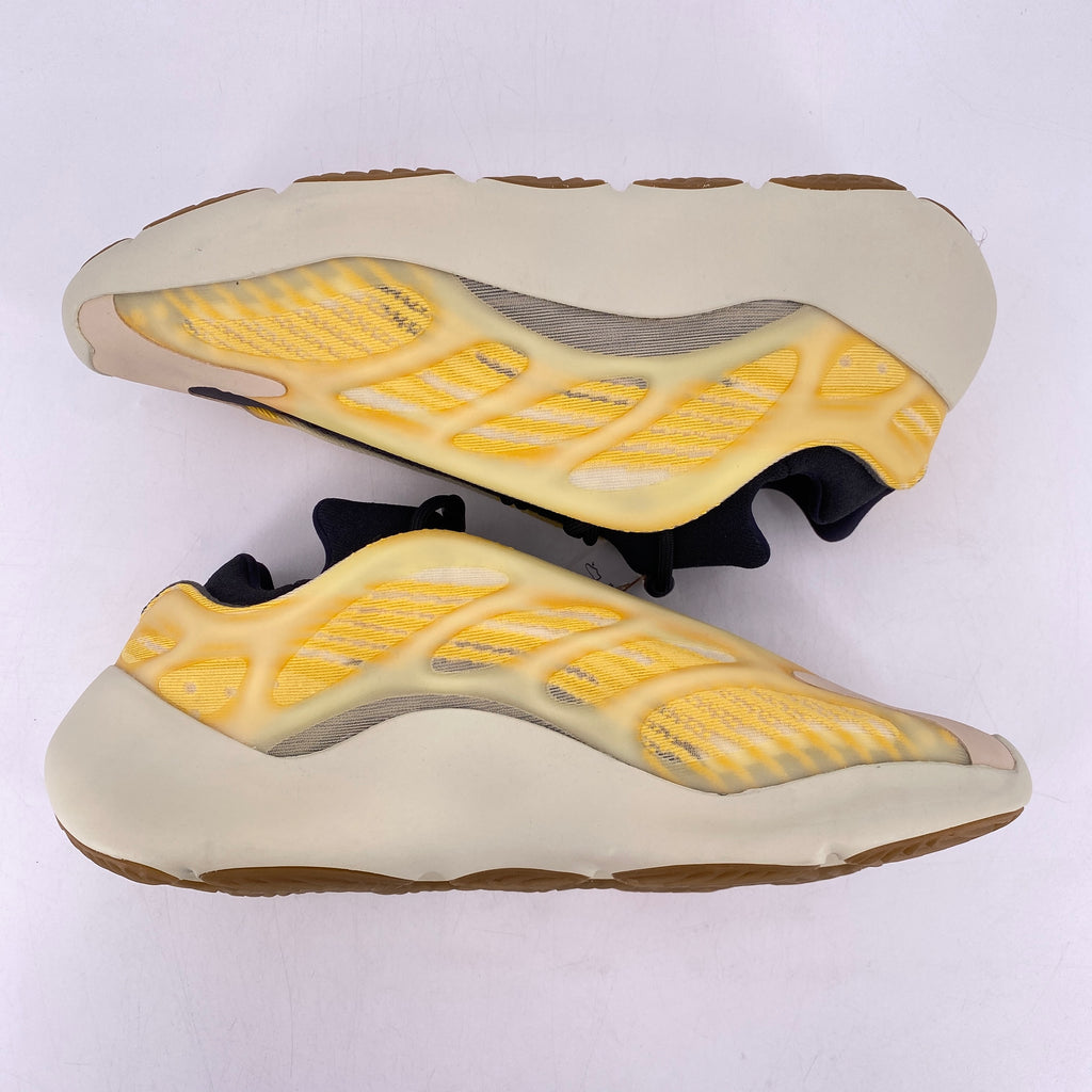 Yeezy 700 v3 "Mono Safflower" 2022 New Size 13.5