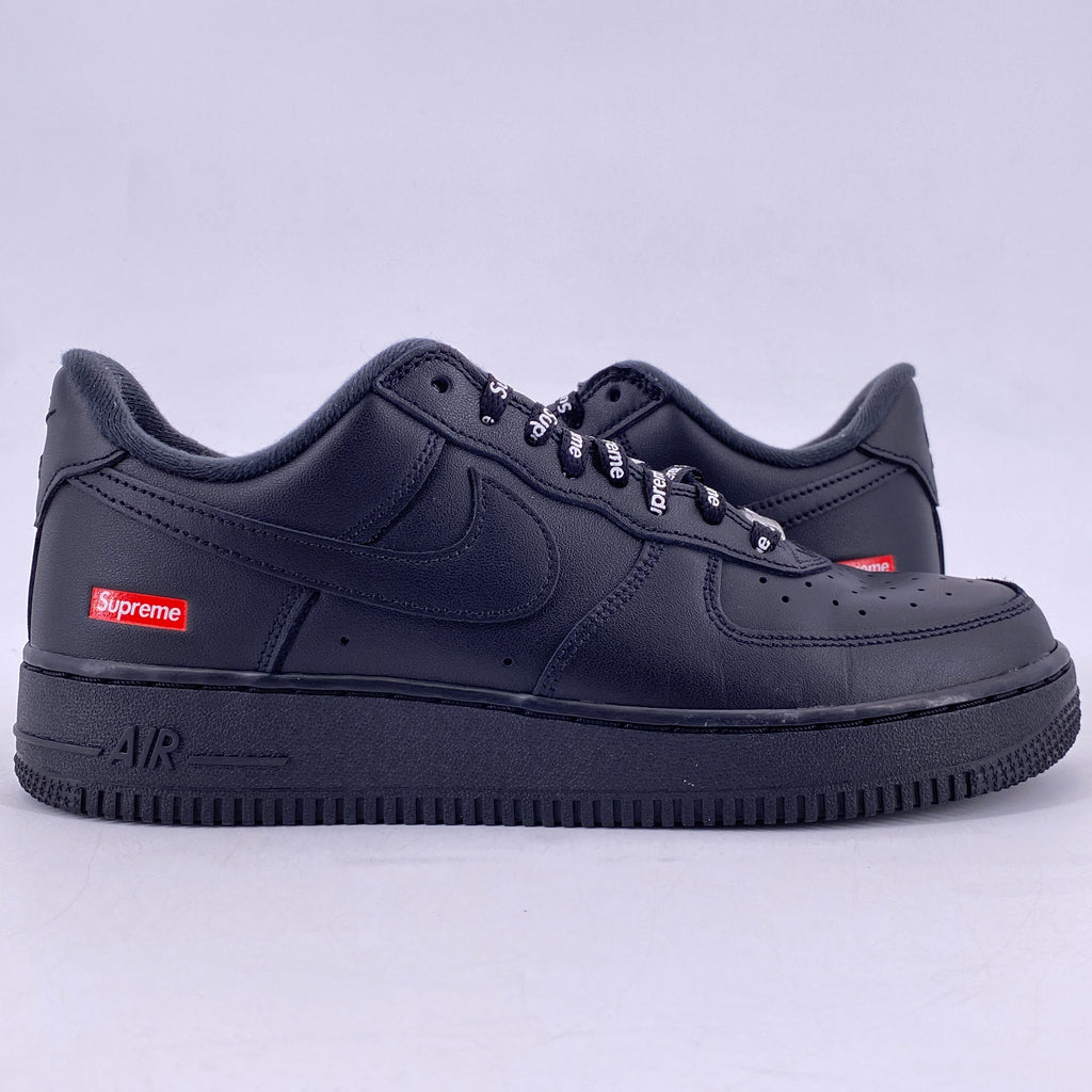 Nike Air Force 1 Low "Supreme Black" 2020 Used Size 8.5