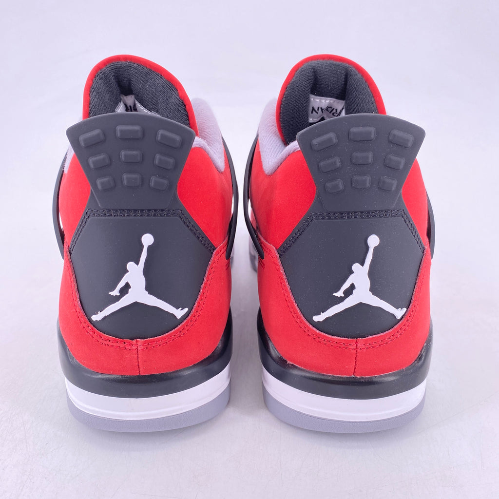 Air Jordan 4 Retro "Toro Bravo" 2026 New Size 10.5