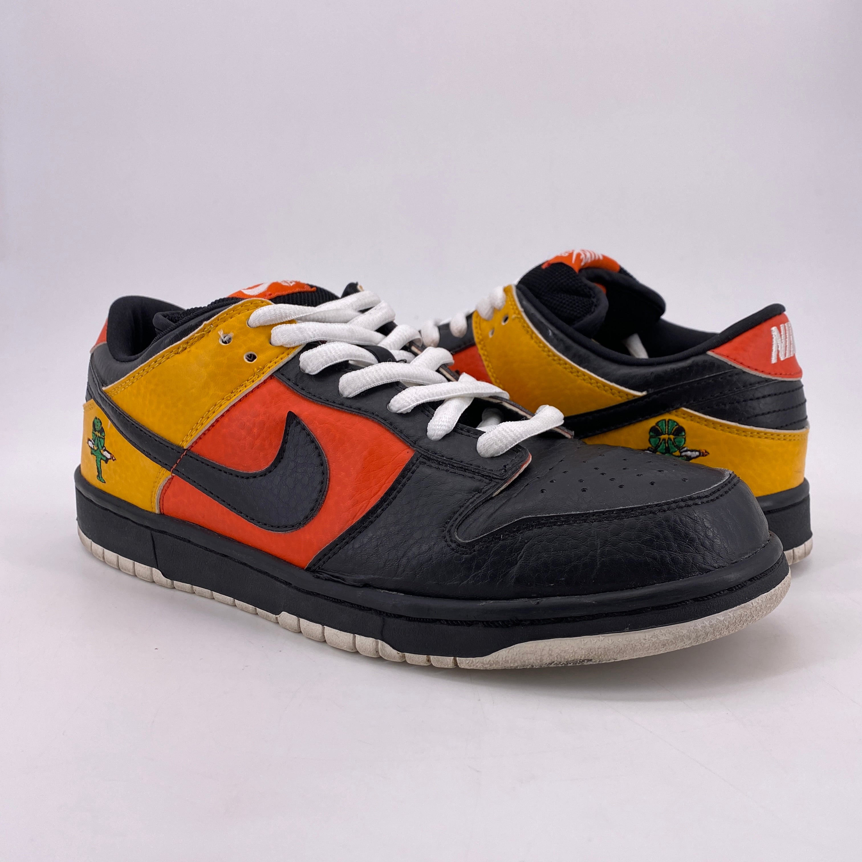 Nike Dunk Low Pro SB &quot;RAYGUN&quot; 2005 Used Size 10