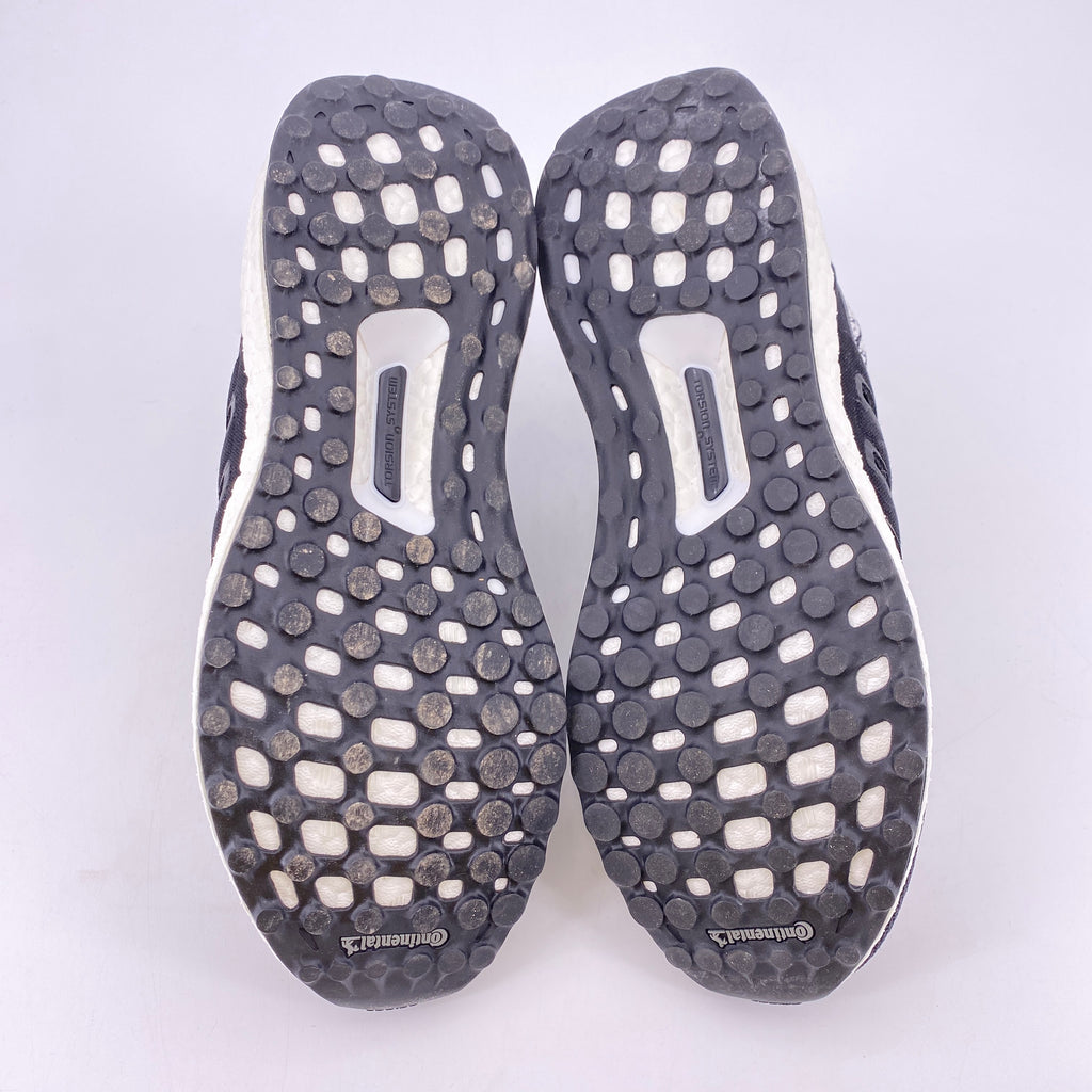Adidas (W) Ultra Boost 5.0 "Oreo" 2021 Used Size 9W