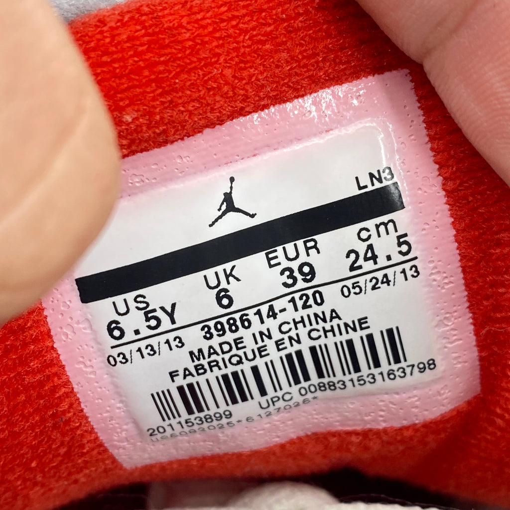 Air Jordan (GS) 3 Retro "Fire Red" 2013 Used Size 6.5Y