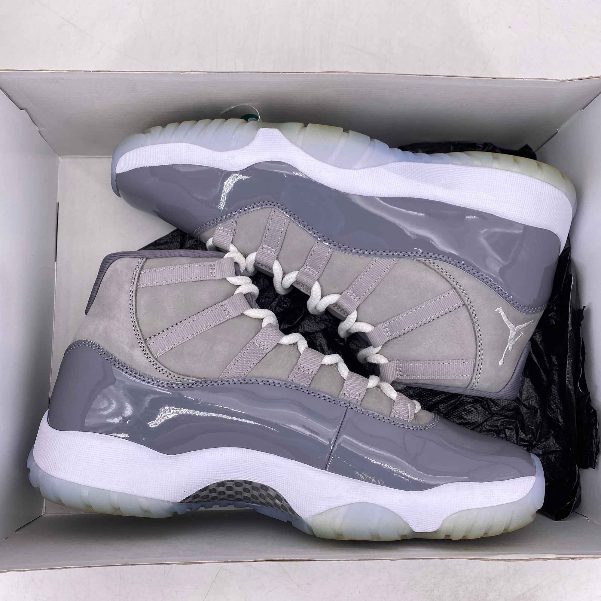 Air Jordan 11 Retro &quot;Cool Grey&quot; 2021 Used Size 9.5