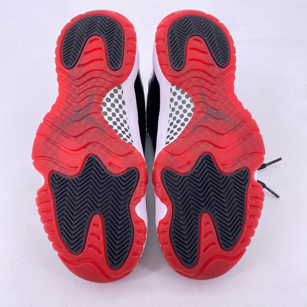 Air Jordan 11 Retro "Bred" 2019 Used Size 7