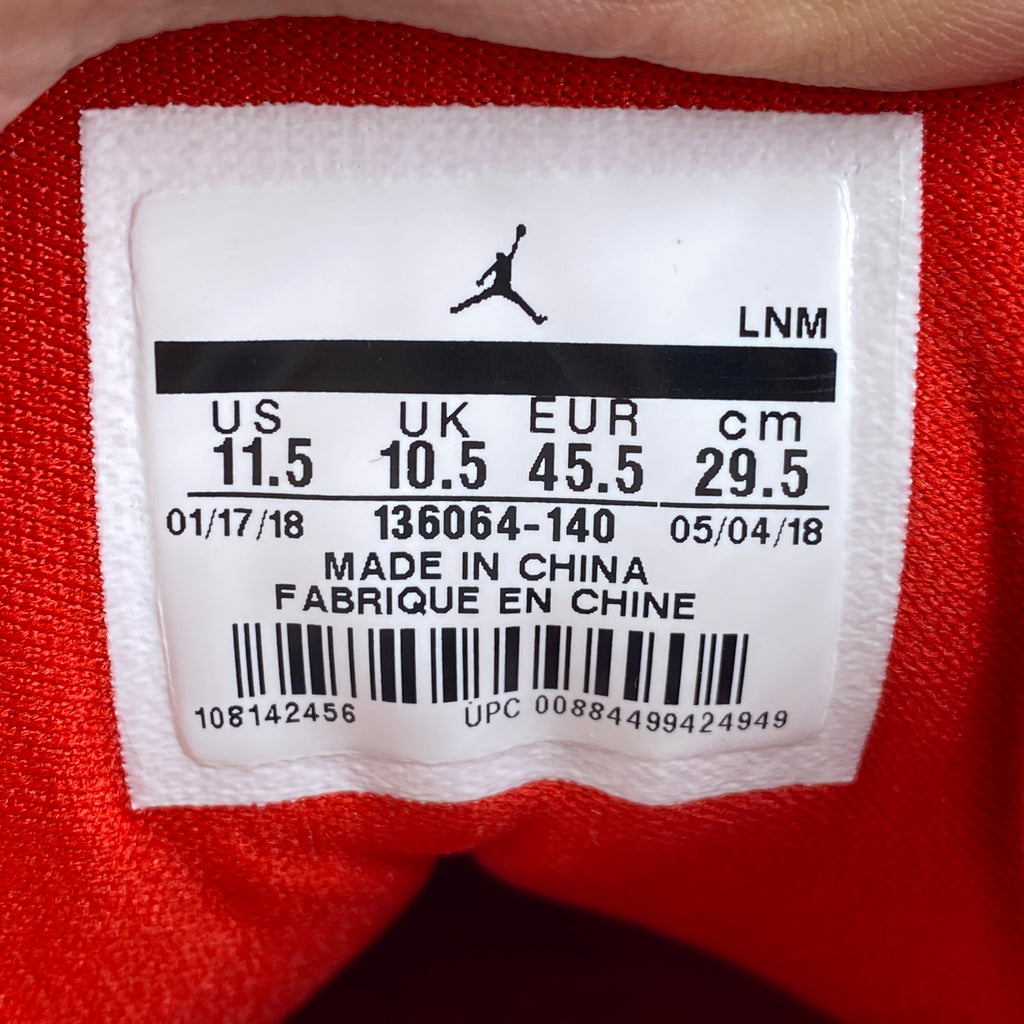 Air Jordan 3 Retro "International Flight" 2018 Used Size 11.5