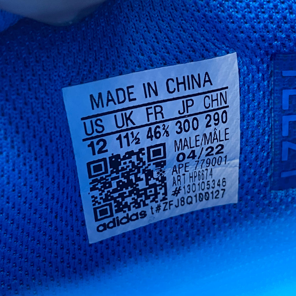 Yeezy 700 "Hi-Res Blue" 2022 Used Size 12