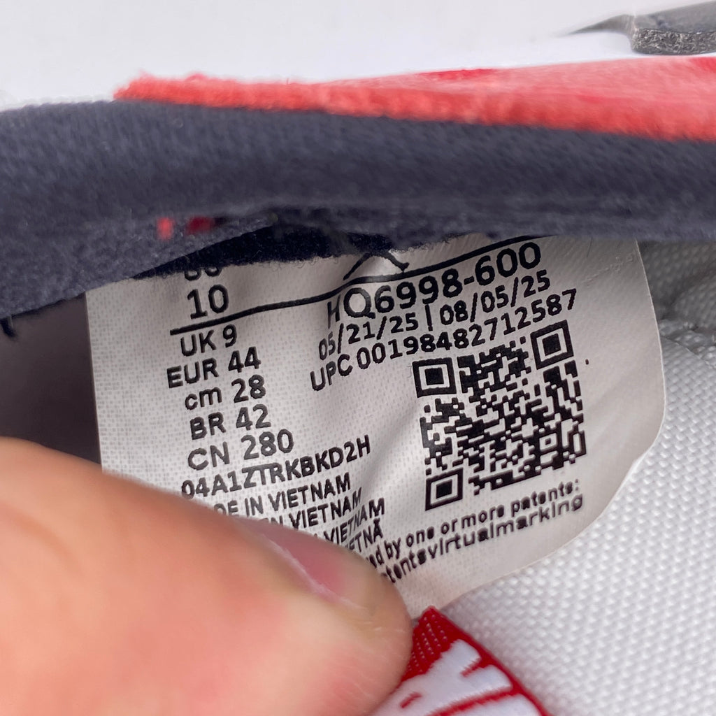 Air Jordan 1 Retro Low "Chicago" 2025 Used Size 10
