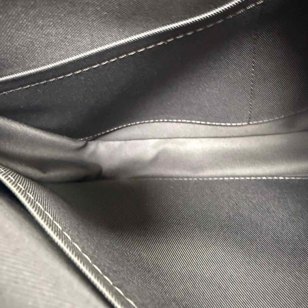 Louis Vuitton Messenger Bag "DISTRICT" Used Grey Size PM