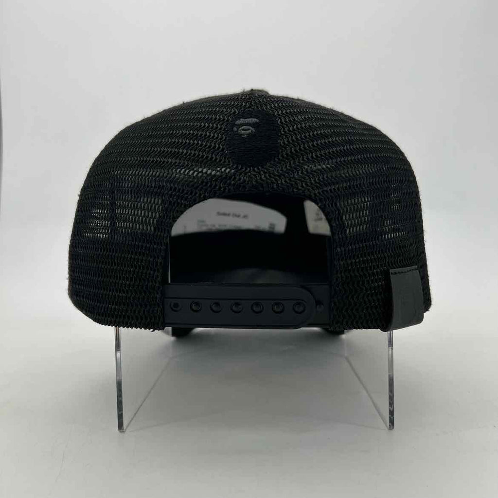 Bape Trucker Hat "NOIR HOMME" Used Black Size OS