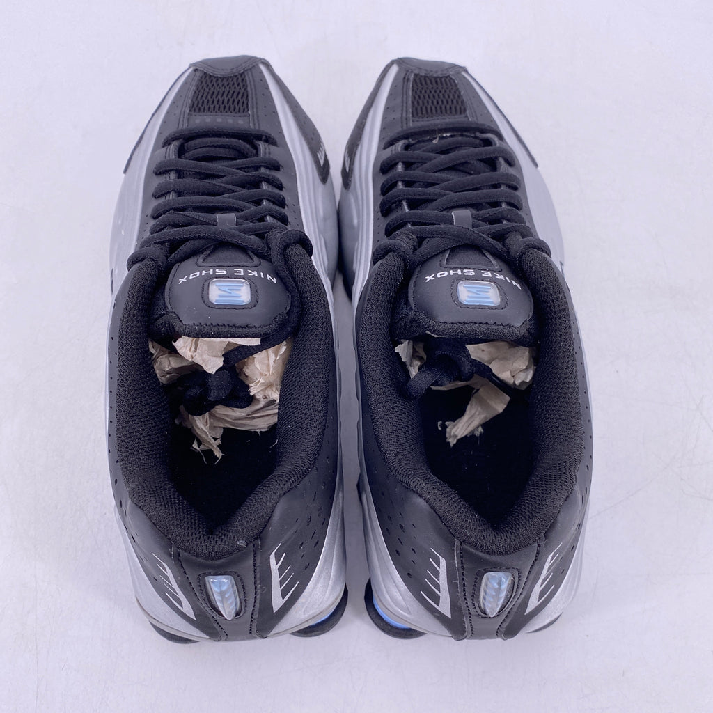 Nike (GS) Shox R4 "Black Psychic Blue" 2025 Used Size 6Y