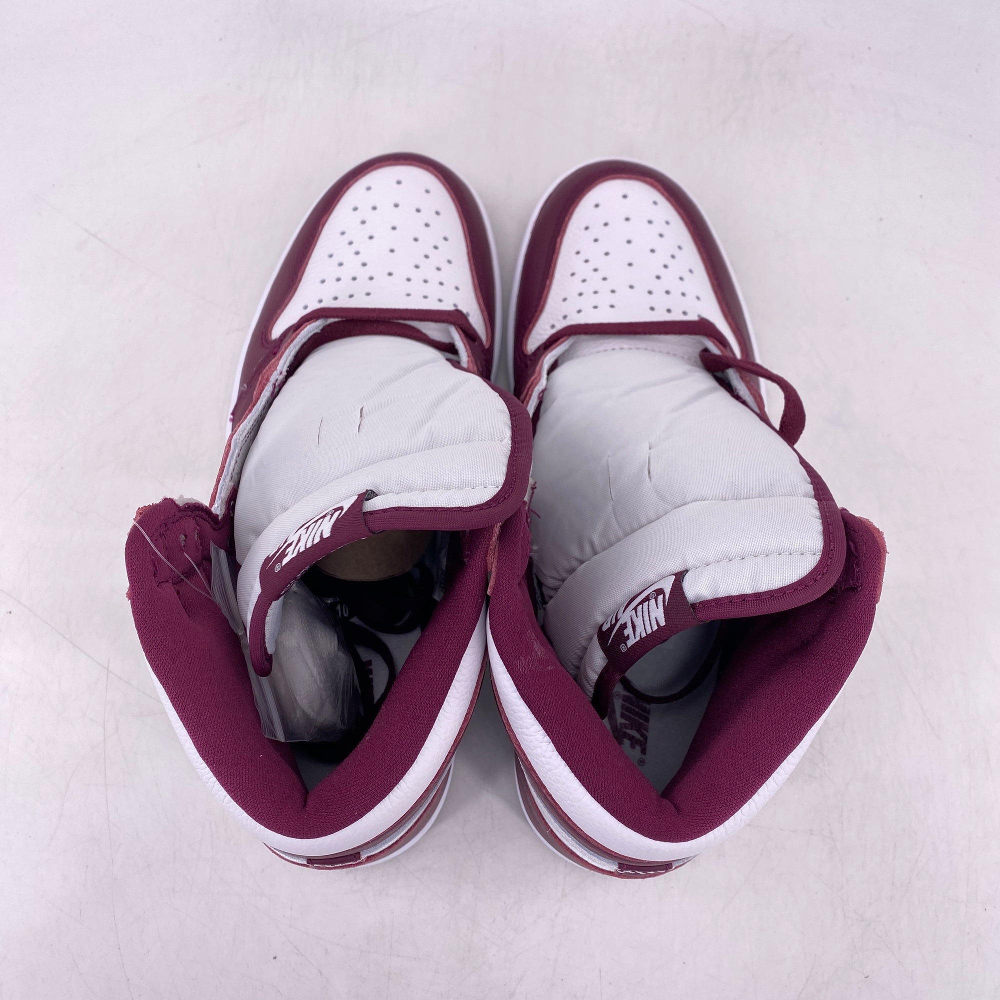 Air Jordan 1 Retro High OG &quot;Bordeaux&quot; 2021 New Size 10