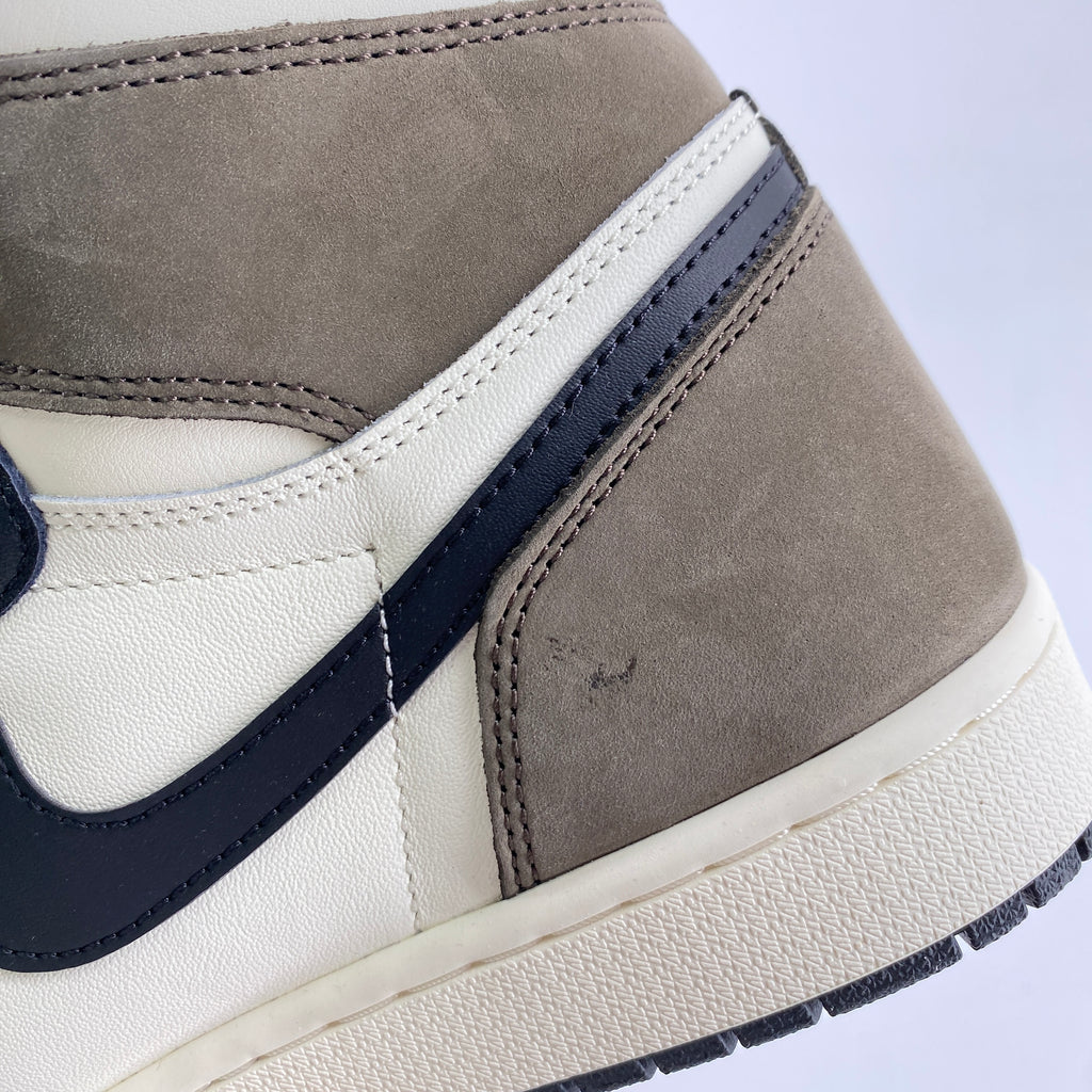 Air Jordan 1 Retro High OG "Mocha" 2020 New Size 12