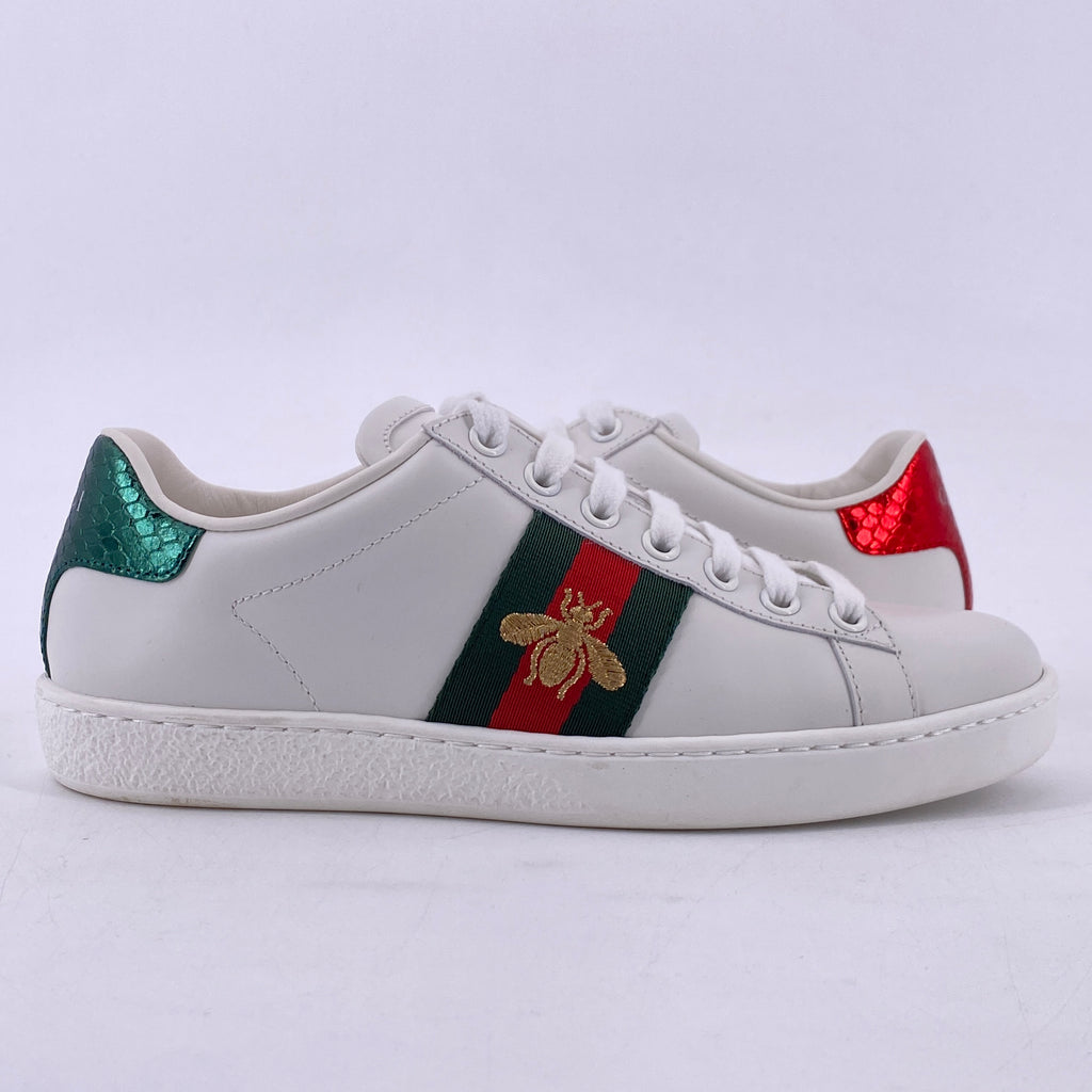 Gucci (W) Ace Sneaker Low "Embroidered"  New Size 35