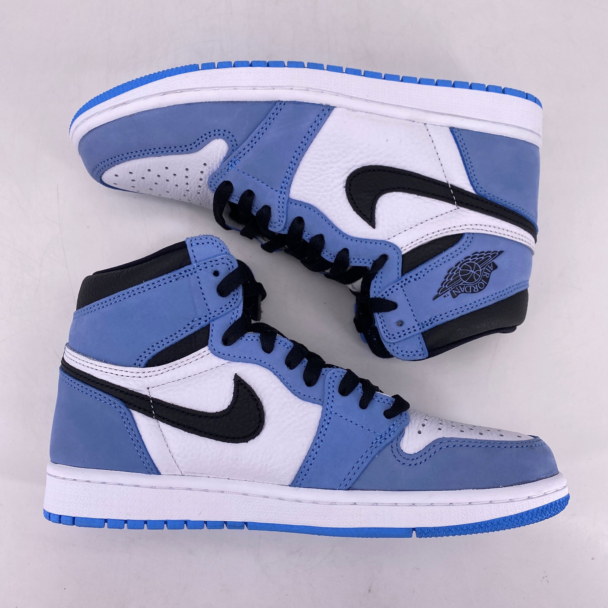 Air Jordan 1 Retro High OG &quot;University Blue&quot; 2021 Used Size 8