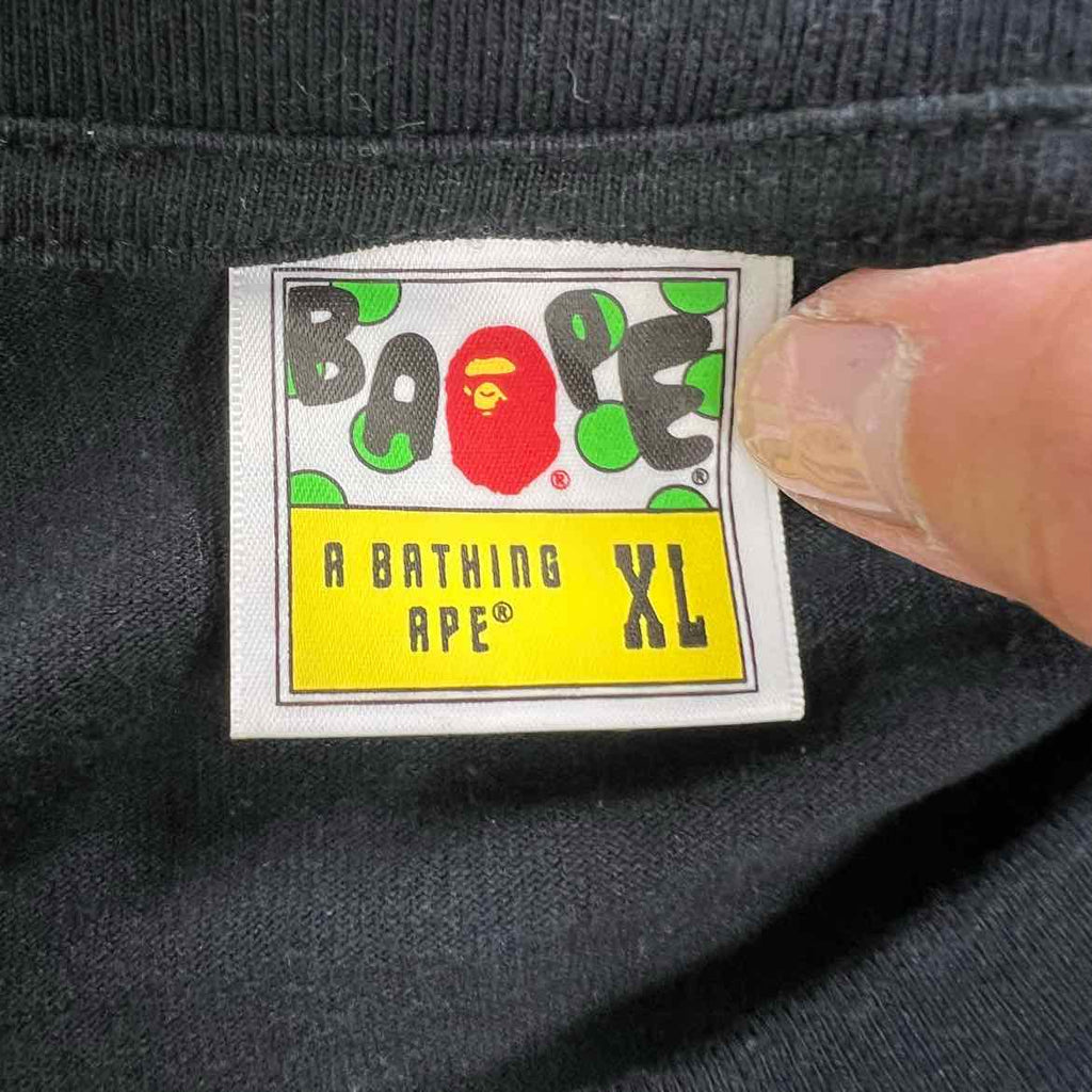 Bape T-Shirt "RED CAMO APE HEAD" Black Used Size XL