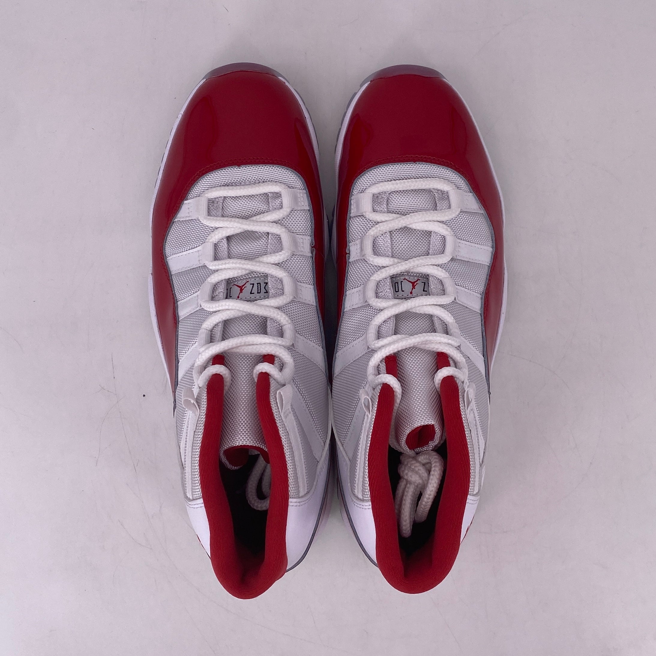 Air Jordan 11 Retro &quot;Cherry&quot; 2022 Used Size 11.5