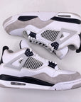 Air Jordan 4 Retro "Military Black" 2022 Used Size 10.5