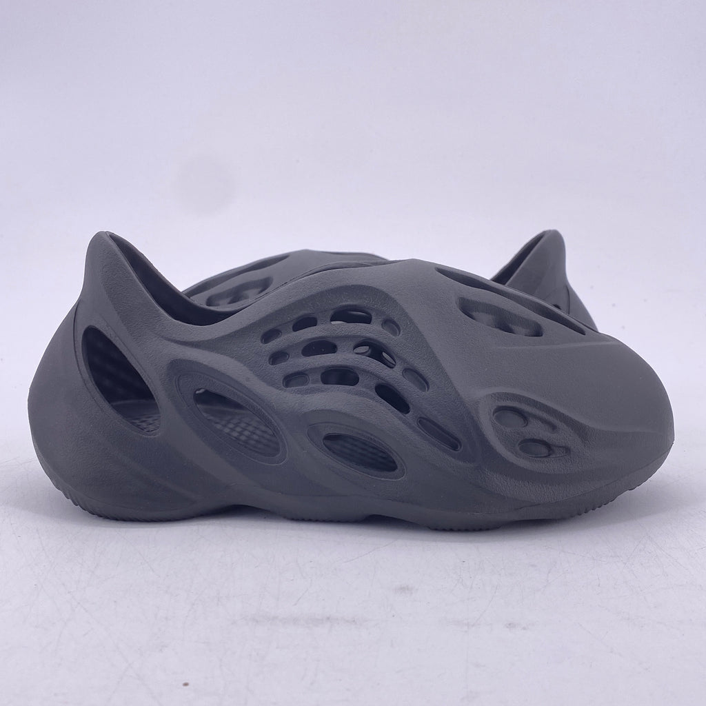 Yeezy (KIDS) Foam RNNR "Onyx" 2024 New Size 3