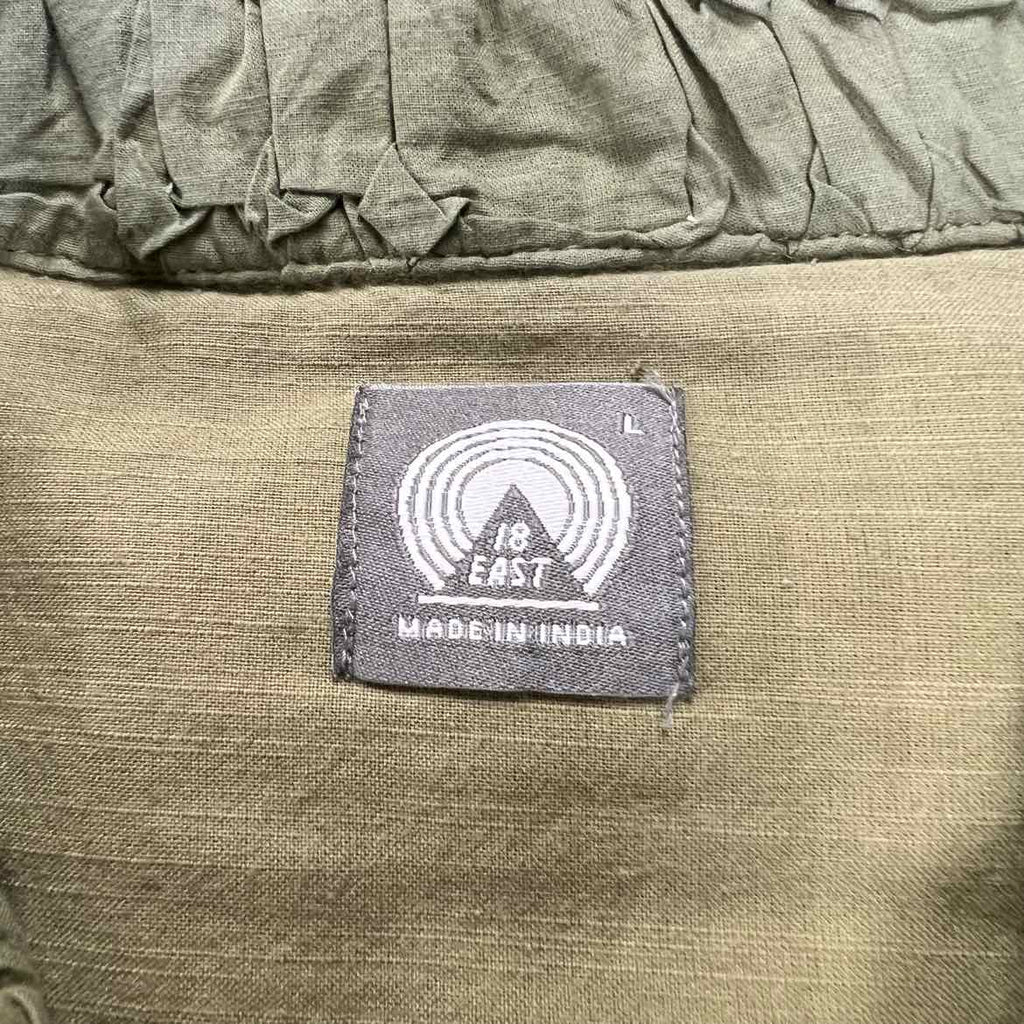 18 East Polo "CRINKLED" Olive Used Size L