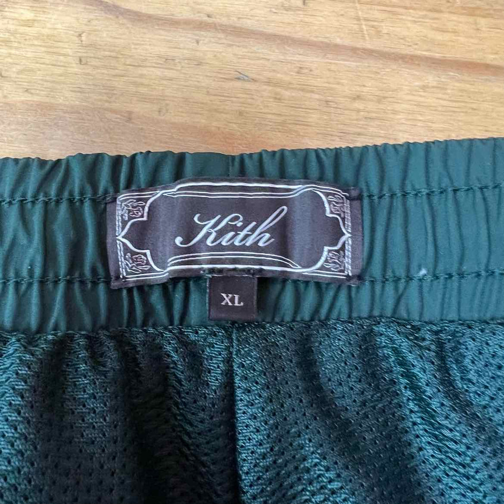 Kith Shorts "SCRIPT" Green Used Size XL