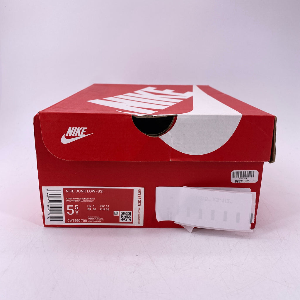 Nike (GS) Dunk Low "Michigan" 2021 Used Size 5.5Y