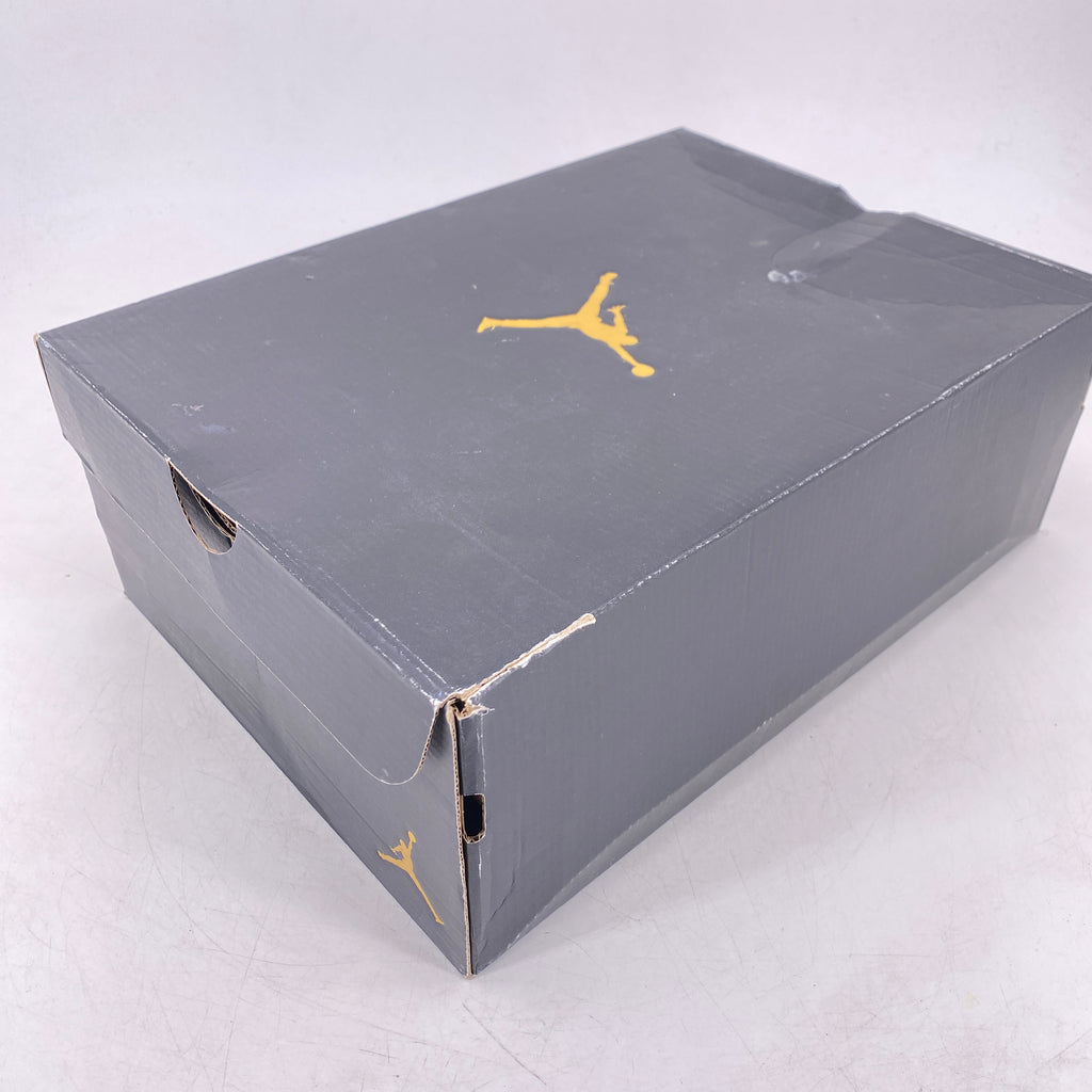 Air Jordan 11 Retro Low "Iridescent" 2018 Used Size 9