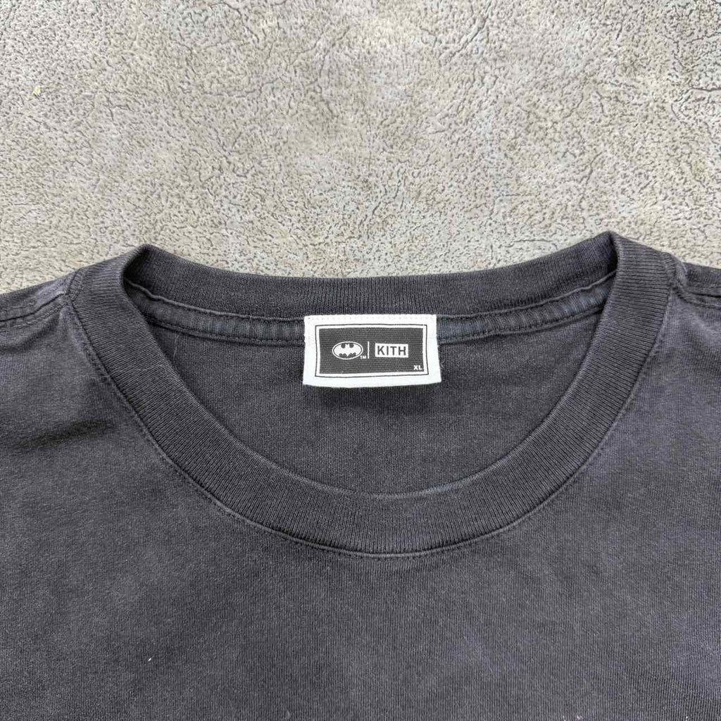 Kith T-Shirt "DARK KNIGHT RISES" Black New Size XL