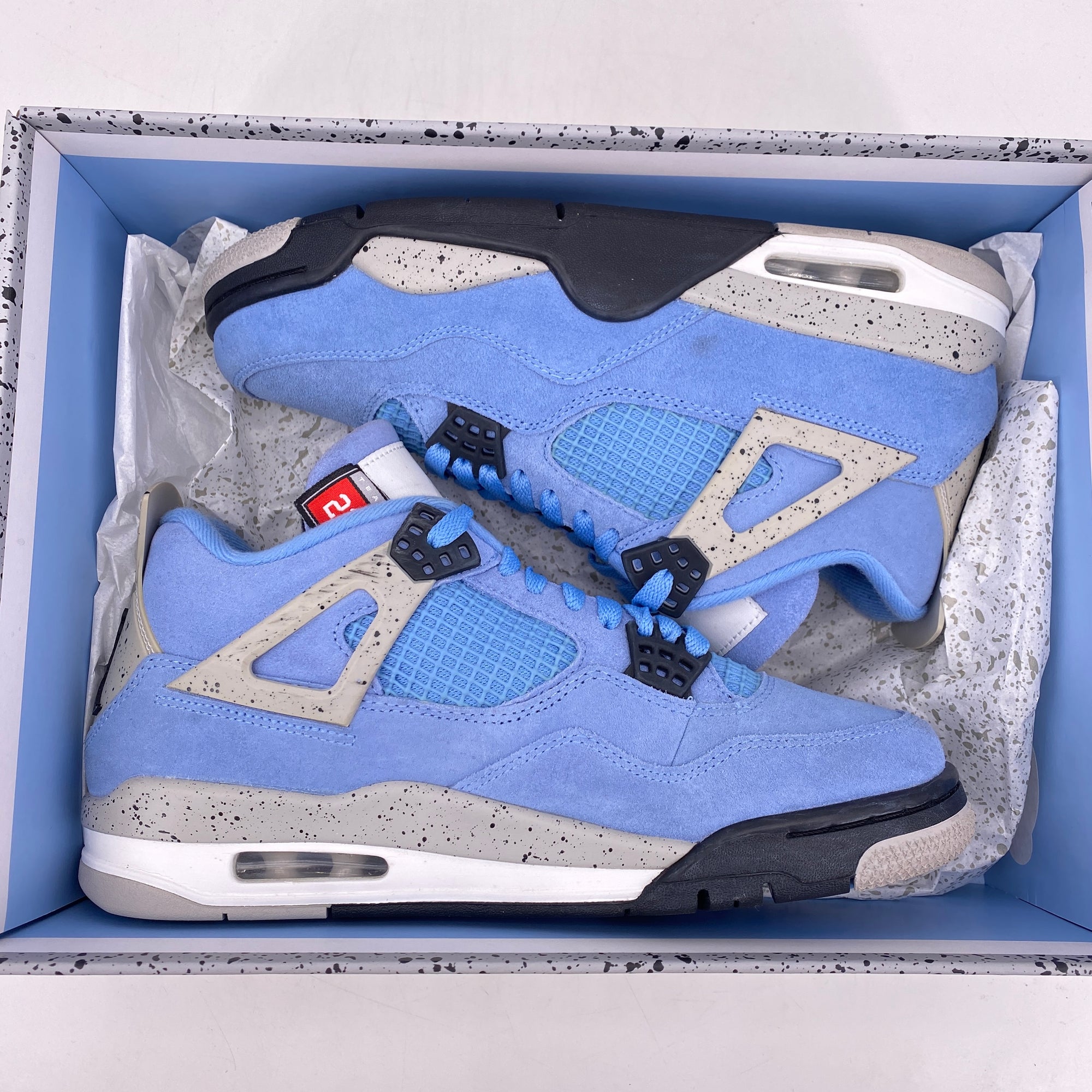 Air Jordan 4 Retro &quot;University Blue&quot; 2021 Used Size 8.5