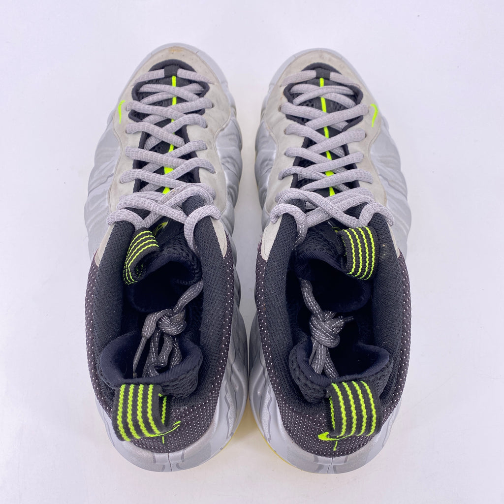 Nike Air Foamposite One "Silver Volt Camo" 2014 Used Size 11.5