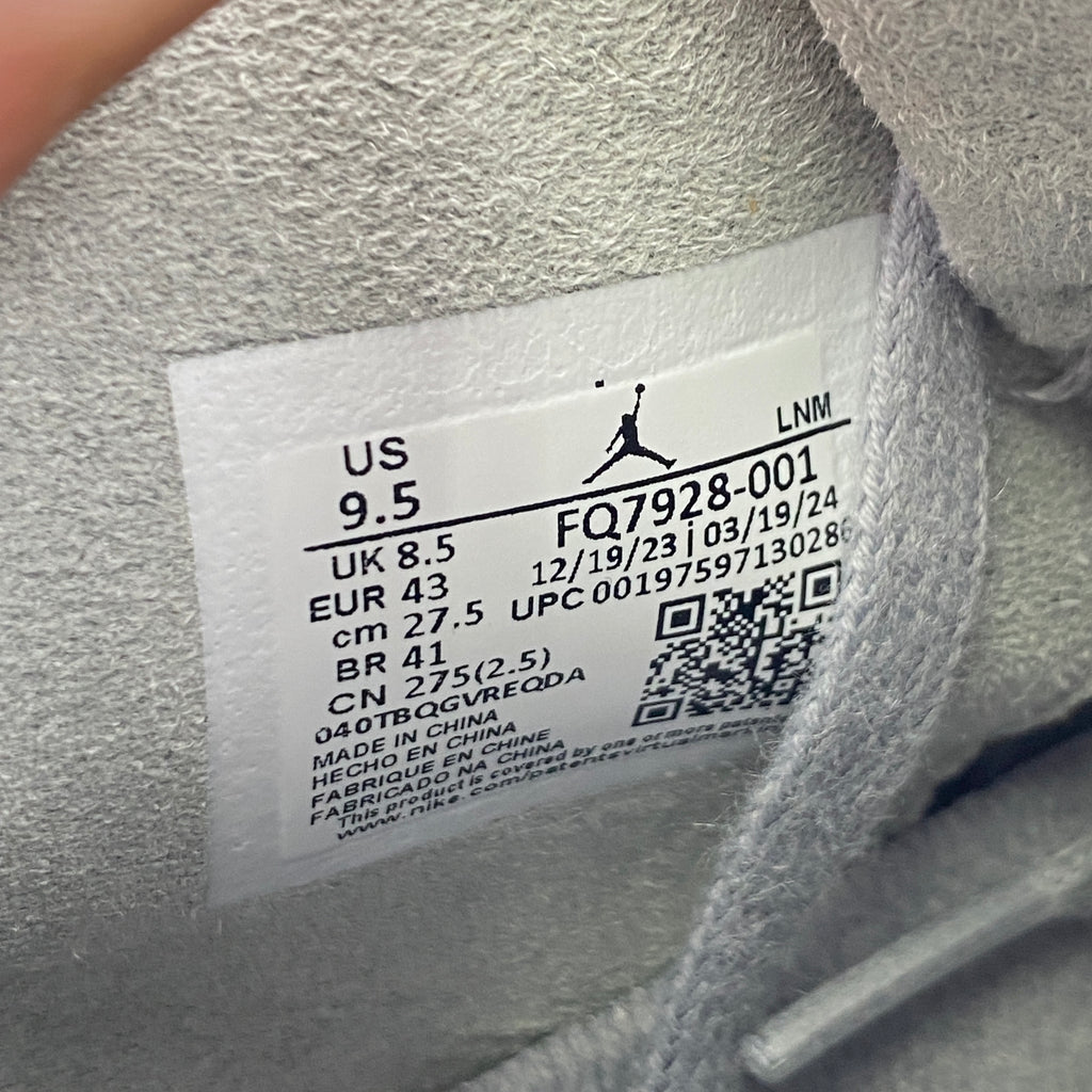 Air Jordan 4 Retro "Wet Cement" 2024 Used Size 9.5