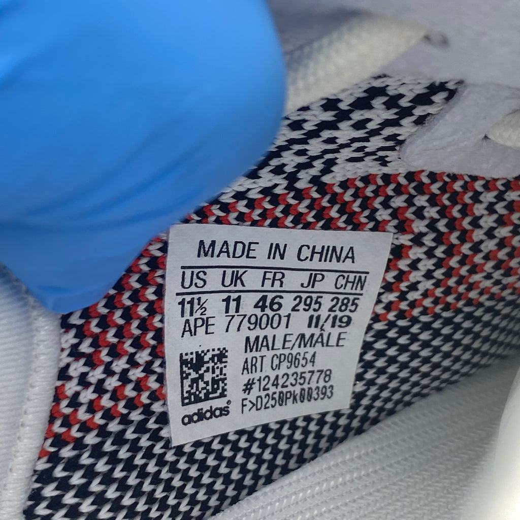 Yeezy 350 v2 "Zebra" 2017 New Size 11.5