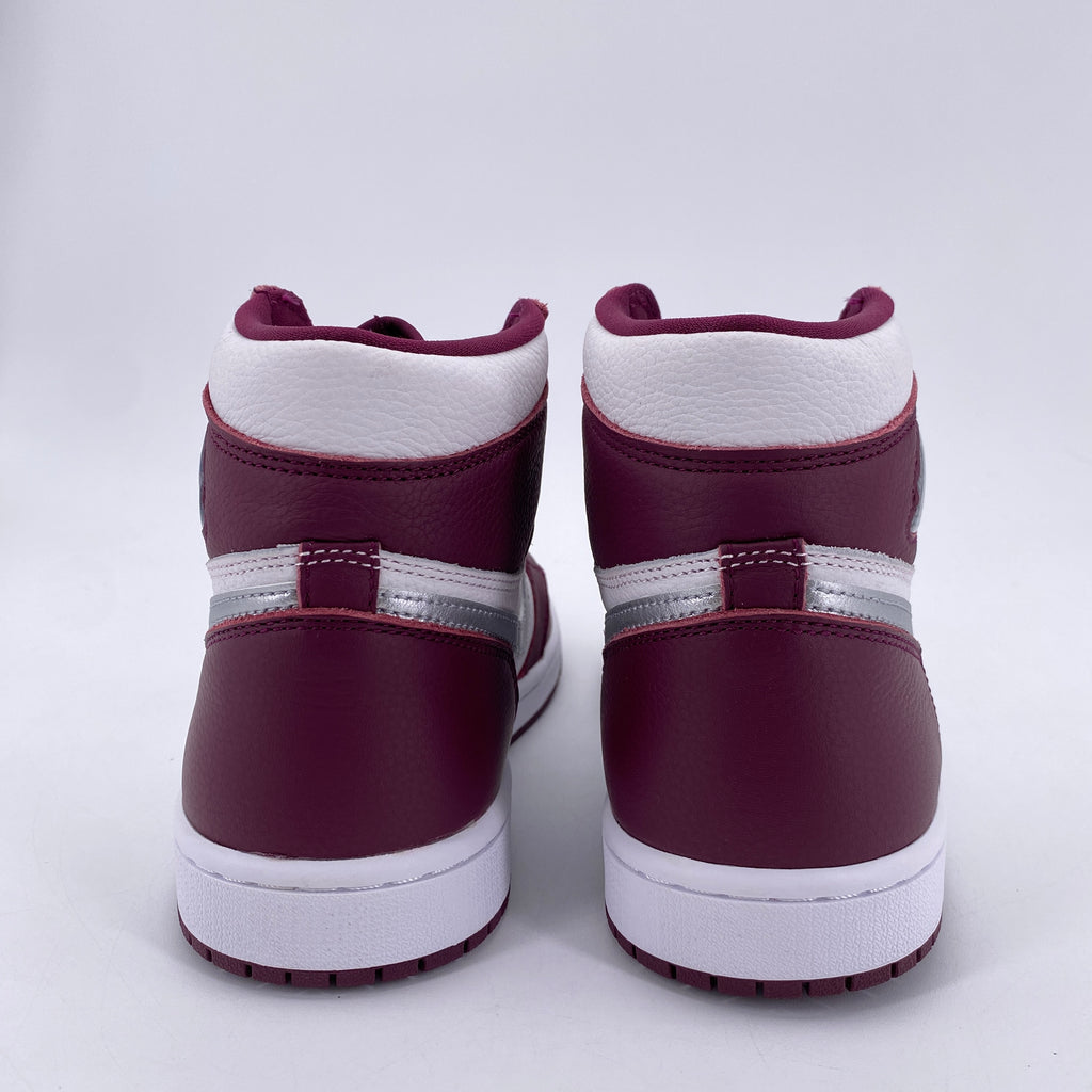 Air Jordan 1 Retro High OG "Bordeaux" 2021 New Size 8.5