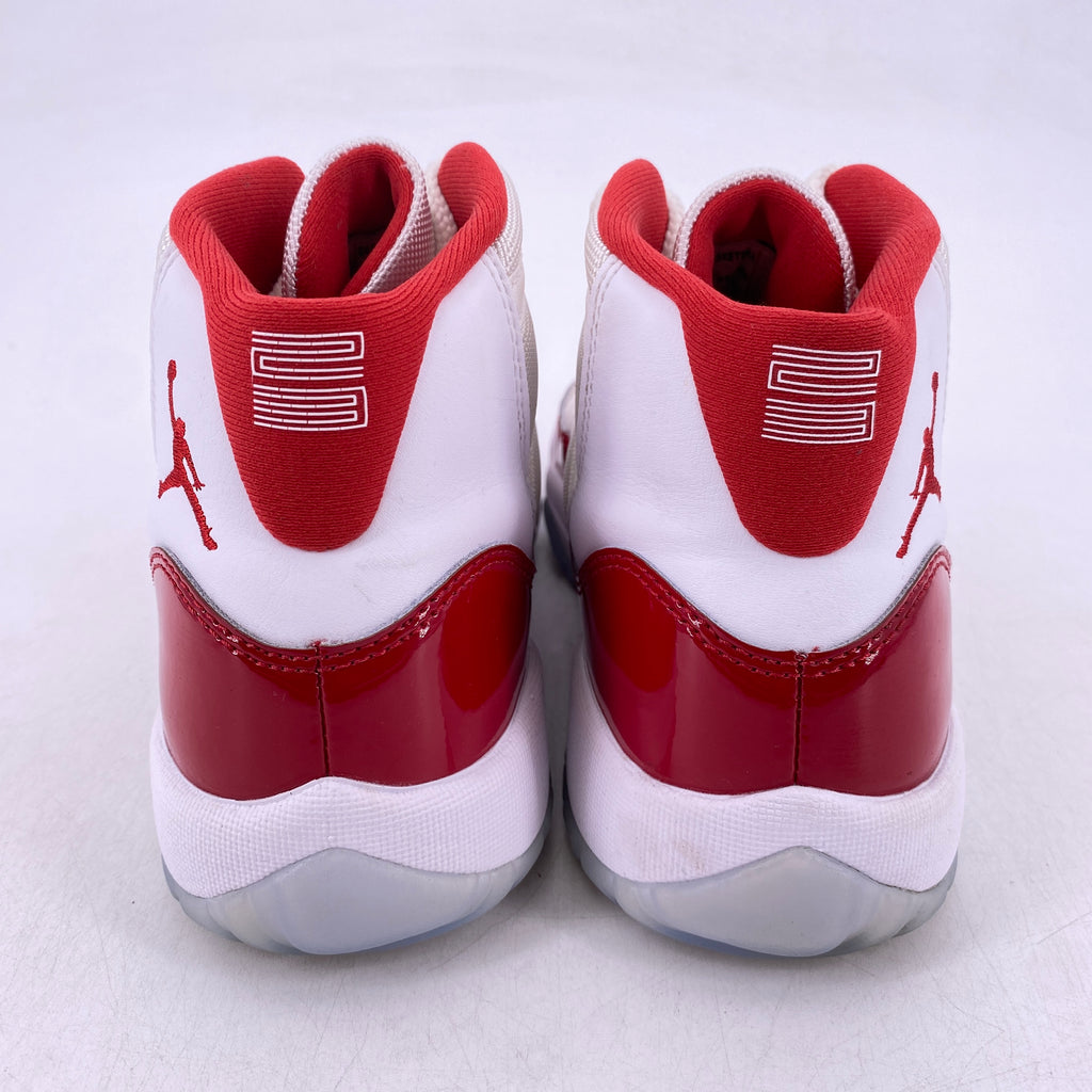 Air Jordan (GS) 11 Retro "Cherry" 2022 Used Size 7Y