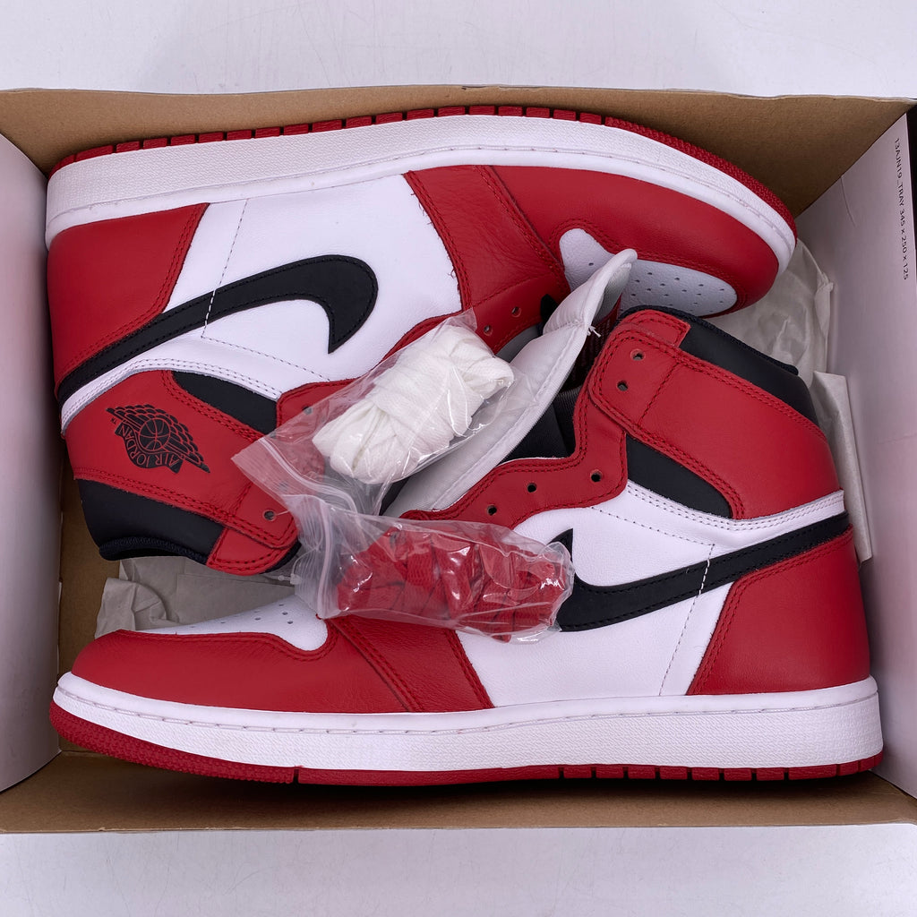 Air Jordan 1 Retro High OG "Chicago" 2015 New Size 13