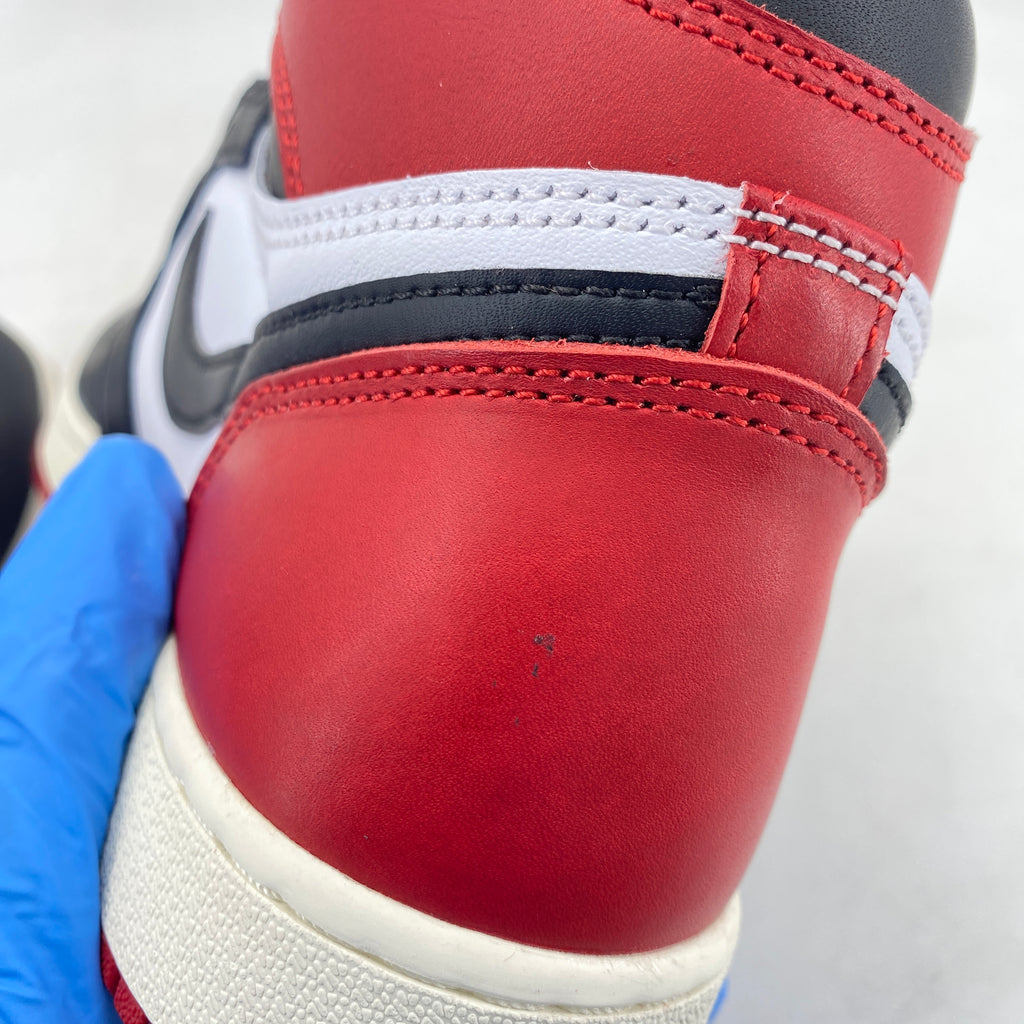 Air Jordan (GS) 1 Retro High OG "Black Toe Reimagined" 2025 New Size 6.5Y
