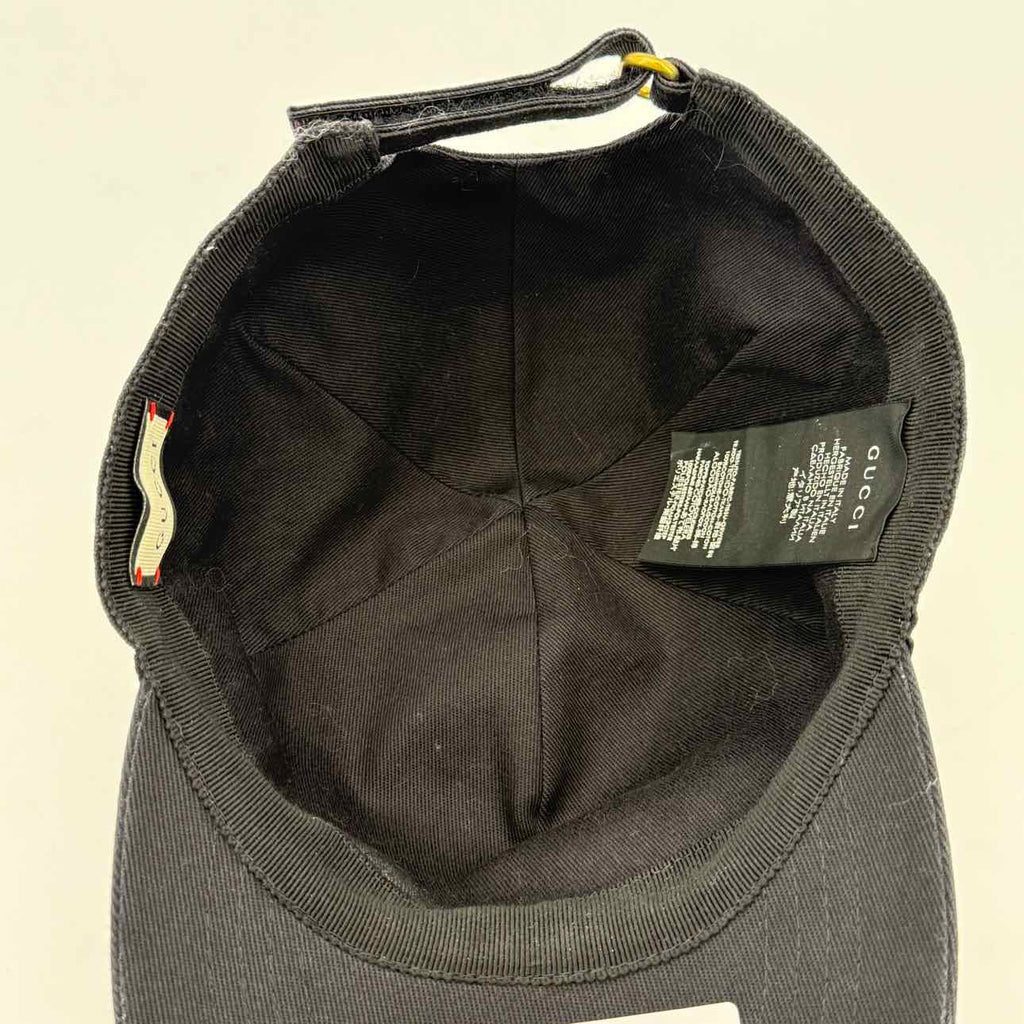 Gucci Strapback "LOVED" Used Black Size XL