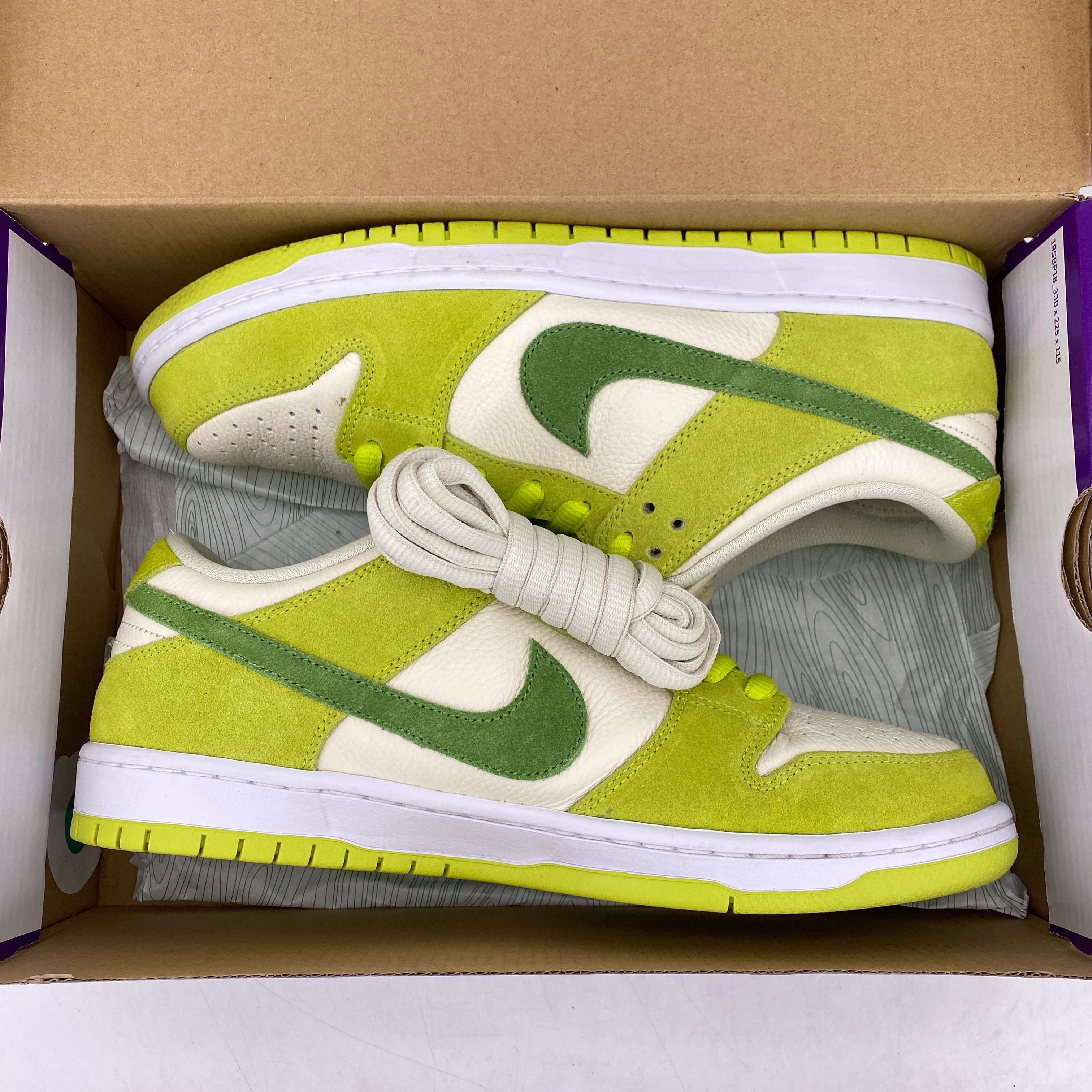 Nike SB Dunk Low &quot;Green Apple&quot; 2022 Used Size 10.5